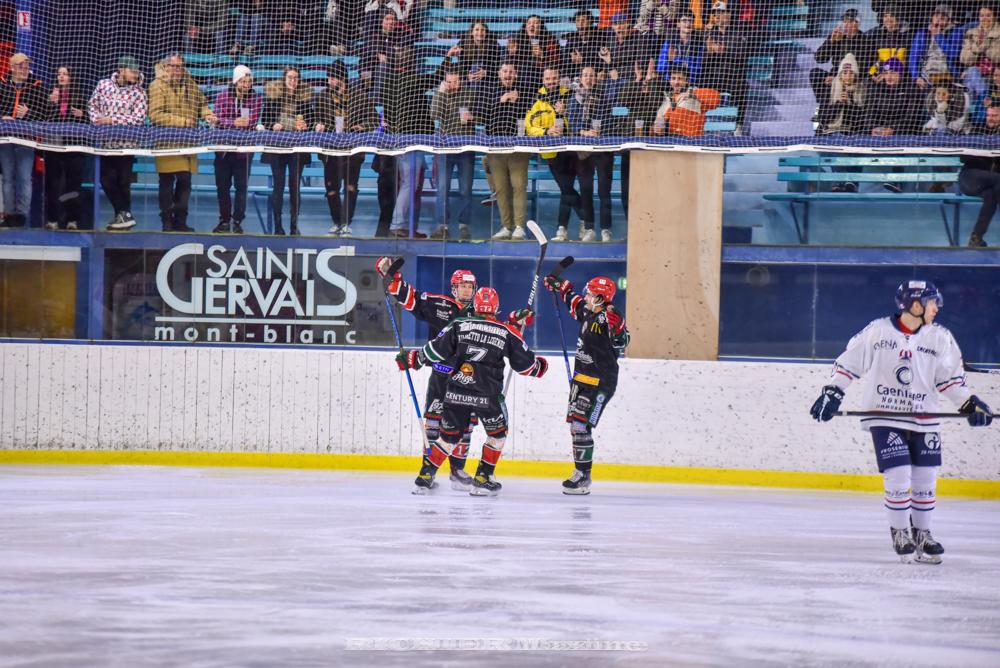 Mont-Blanc 2 - 5 Caen 