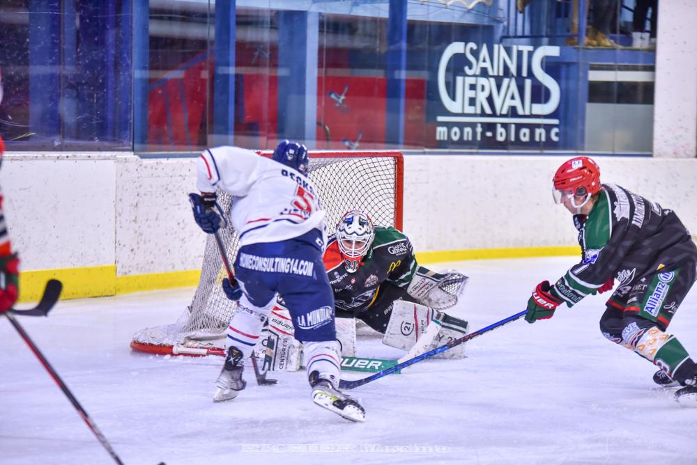 Mont-Blanc 2 - 5 Caen 