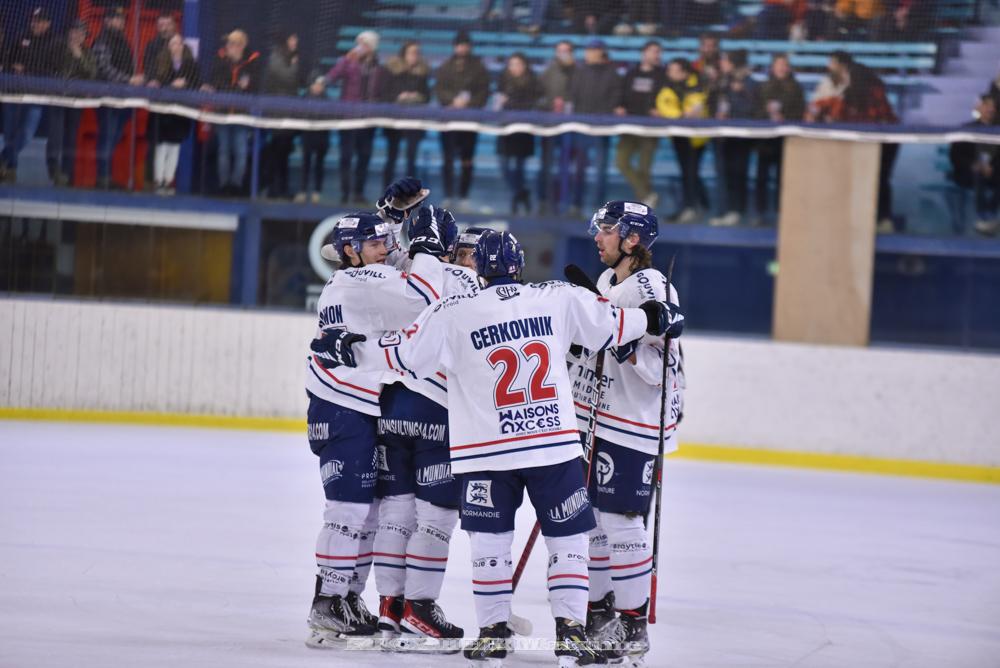 Mont-Blanc 2 - 5 Caen 