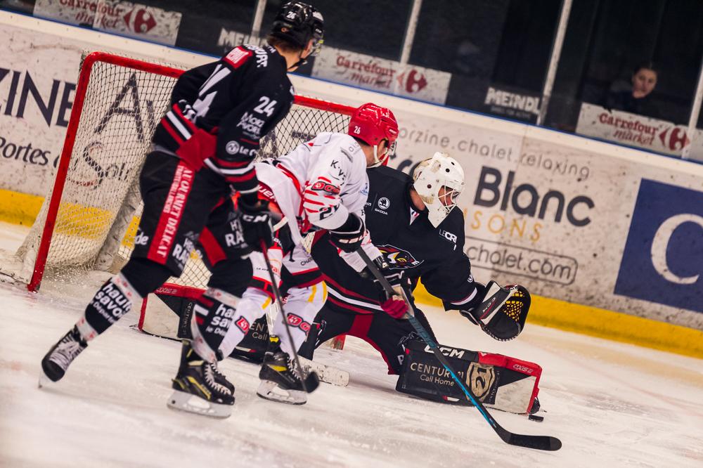 Morzine-Avoriaz 0 - 4 Cholet 