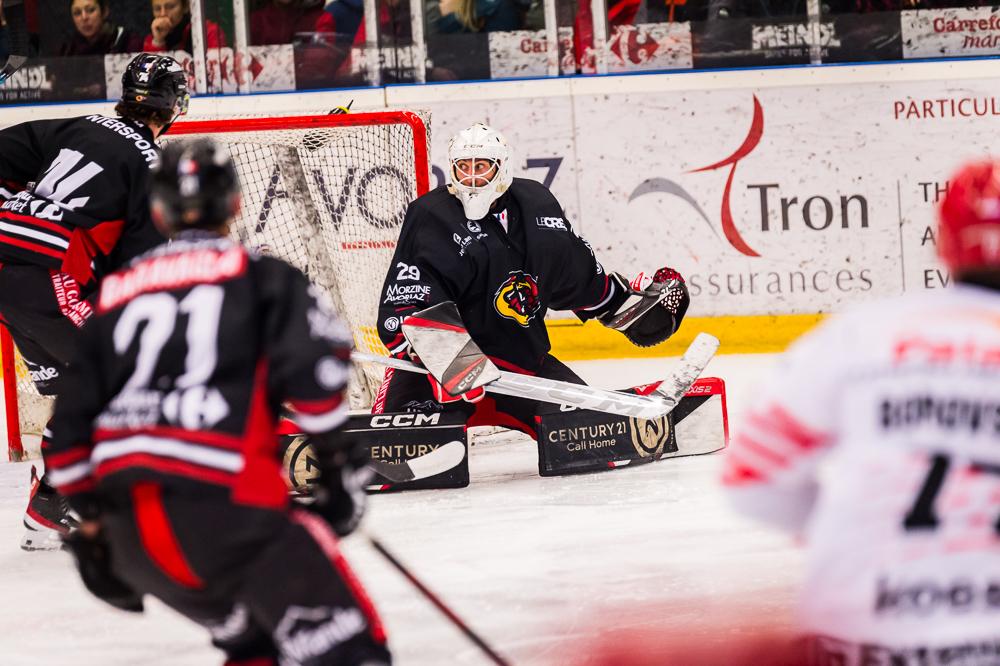 Morzine-Avoriaz 0 - 4 Cholet 