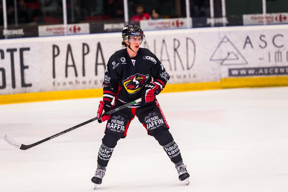 Morzine-Avoriaz 0 - 4 Cholet 