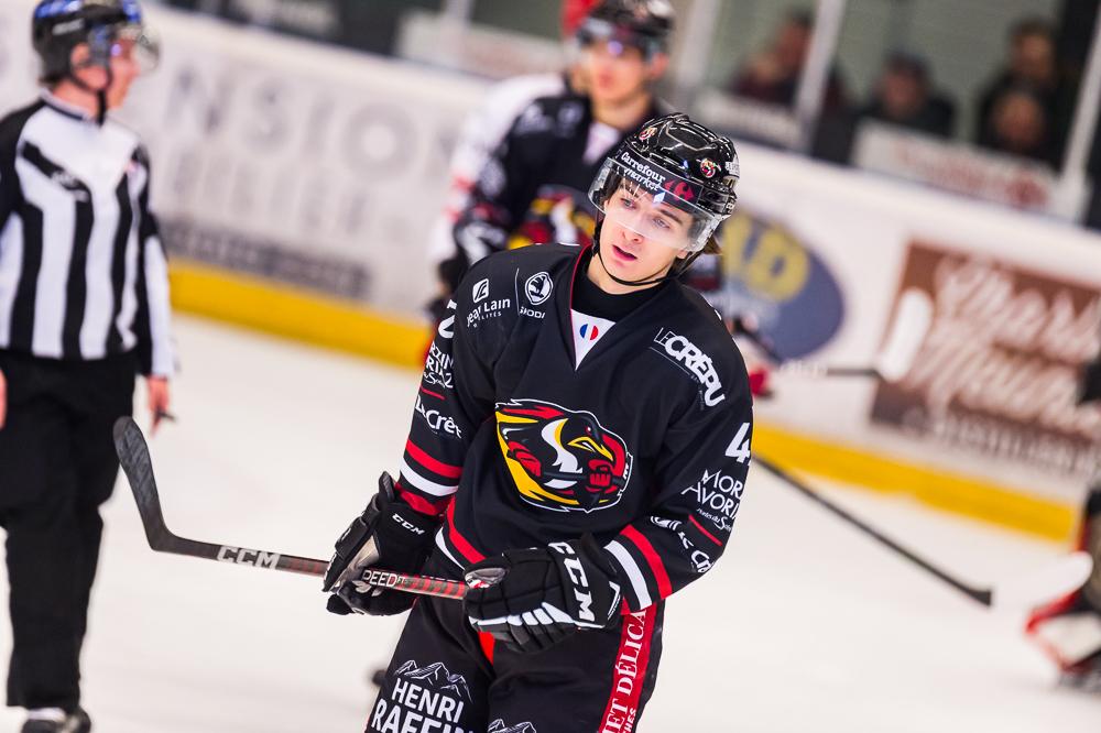 Morzine-Avoriaz 0 - 4 Cholet 