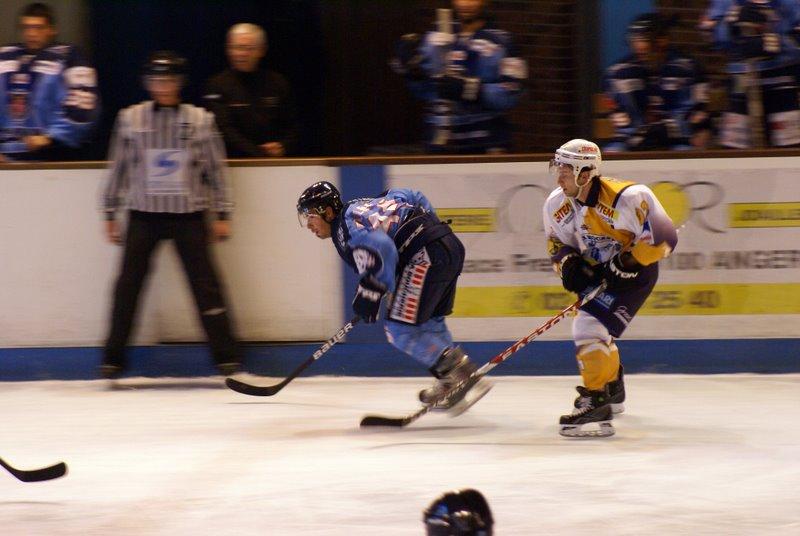 Angers  8 - 5 Chamonix 