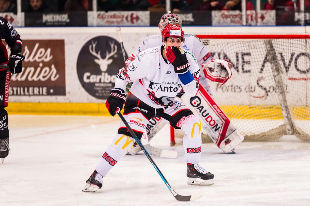 Morzine-Avoriaz 0 - 4 Cholet 