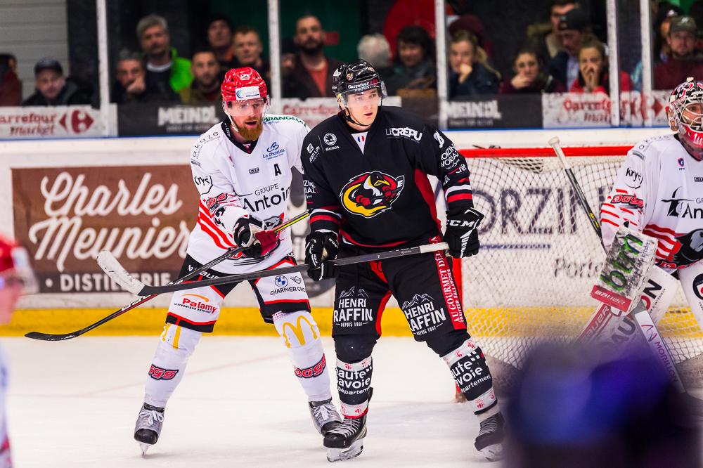 Morzine-Avoriaz 0 - 4 Cholet 