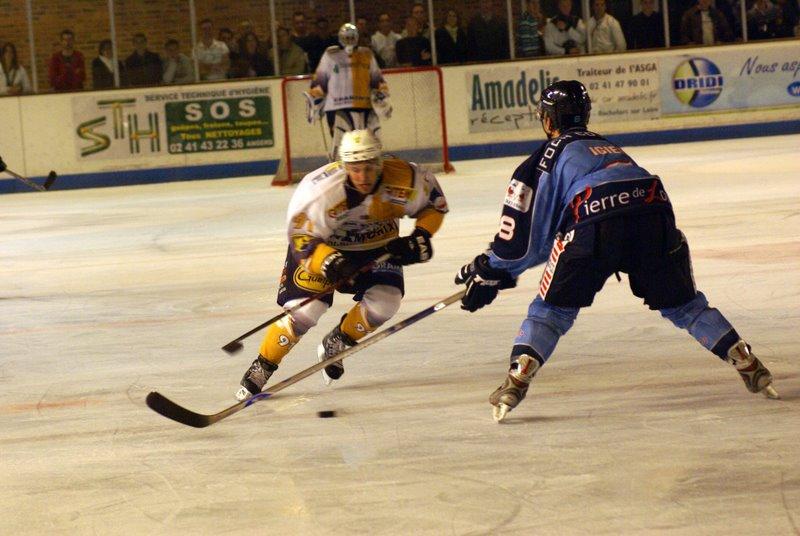Angers  8 - 5 Chamonix 