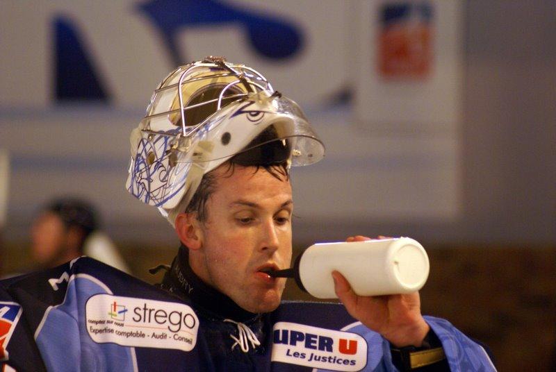 Angers  8 - 5 Chamonix 