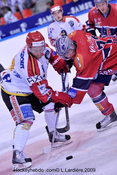 Grenoble  5 - 3 Morzine-Avoriaz
