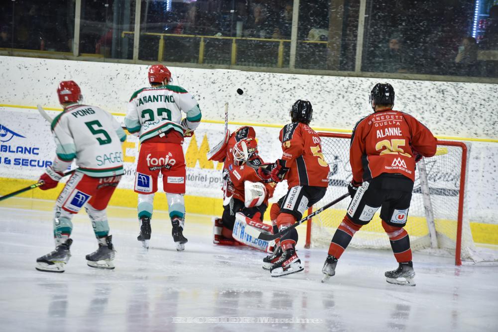 Chamonix  4 - 3 Anglet