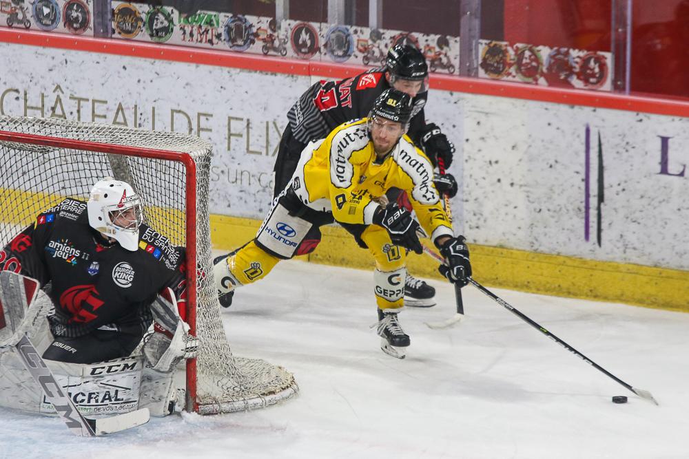 Amiens  3 - 4 Rouen