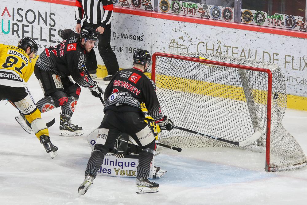 Amiens  3 - 4 Rouen