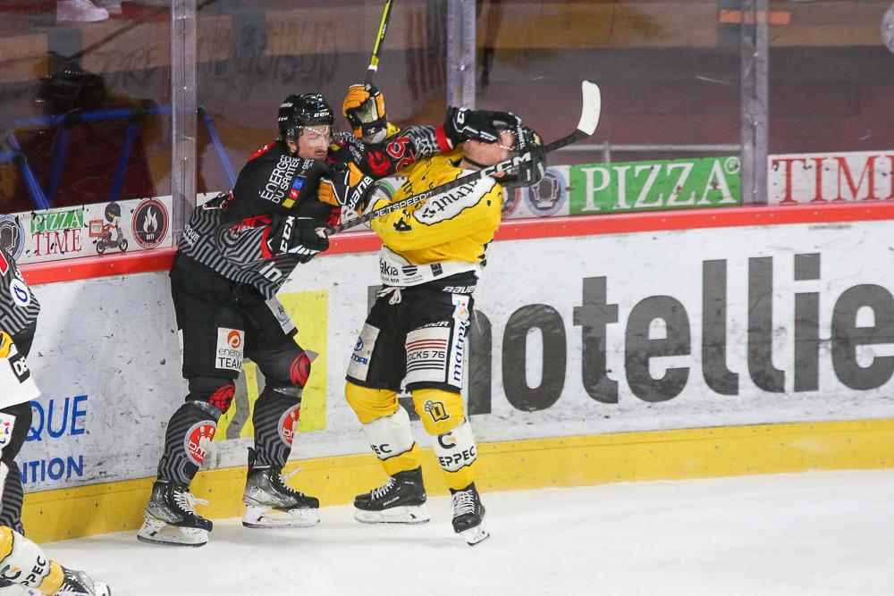 Amiens  3 - 4 Rouen