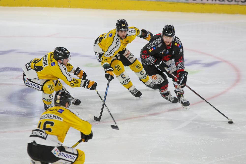 Amiens  3 - 4 Rouen
