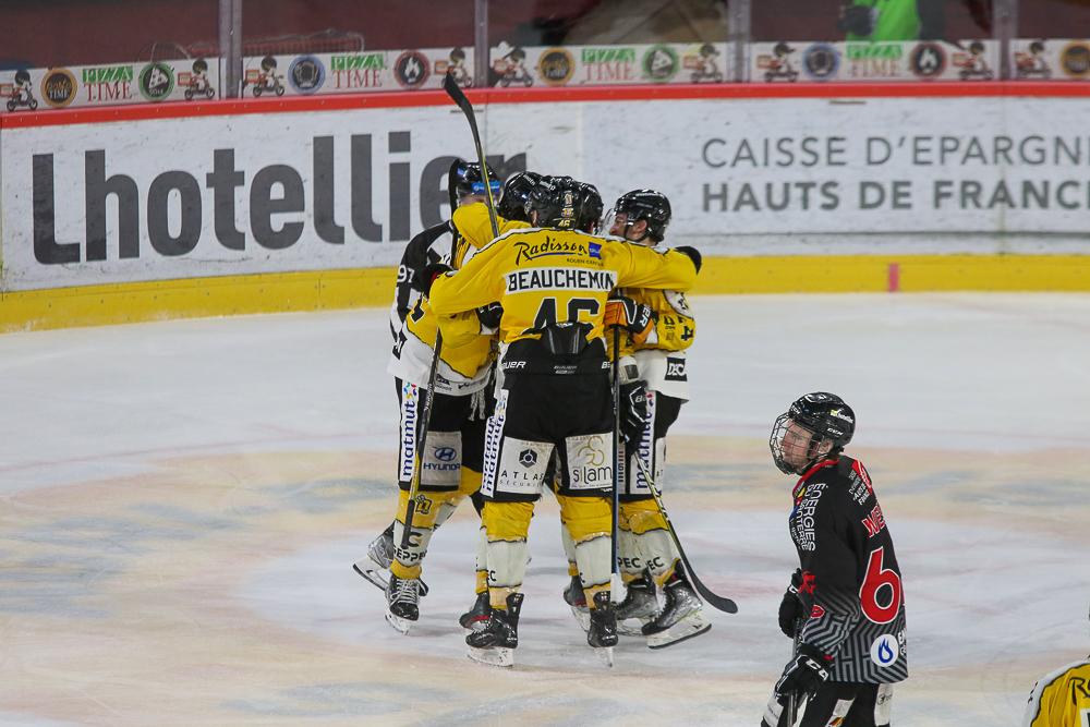 Amiens  3 - 4 Rouen