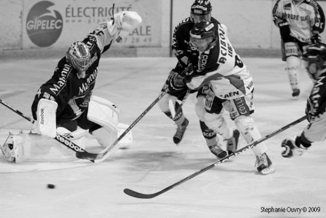 Photo hockey match Rouen - Caen  le 22/09/2009