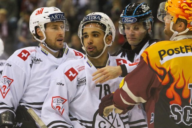 Photo hockey match Genève - Lugano le 18/03/2023