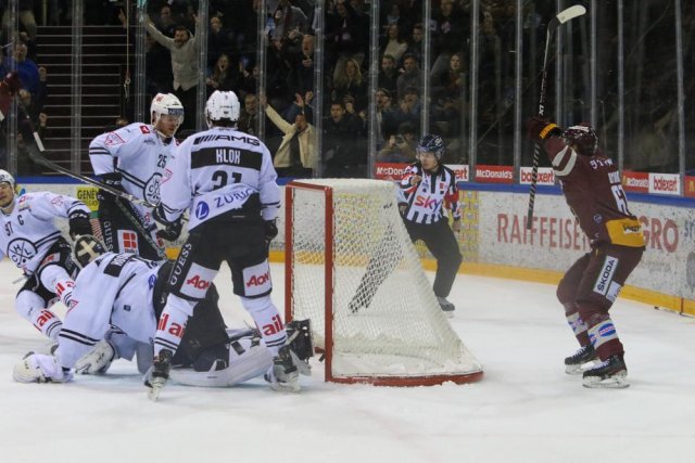 Photo hockey match Genève - Lugano le 18/03/2023