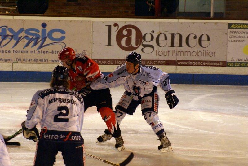 Angers  3 - 2 Neuilly/Marne