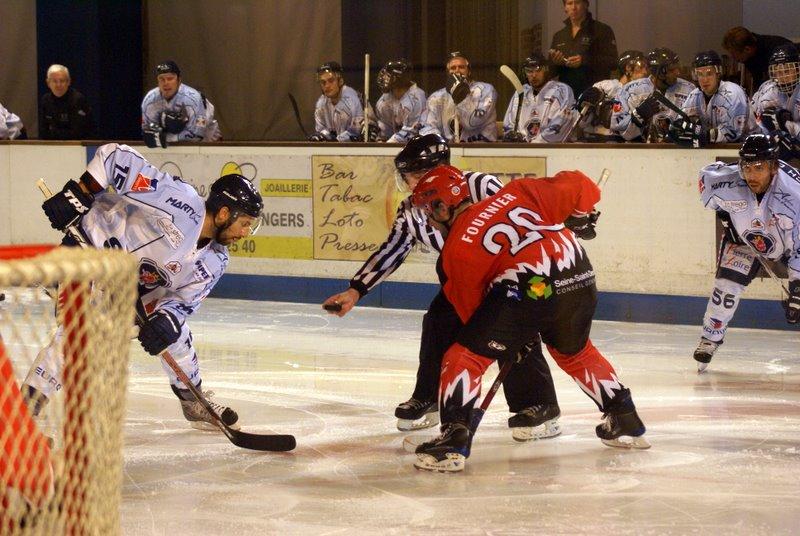 Angers  3 - 2 Neuilly/Marne