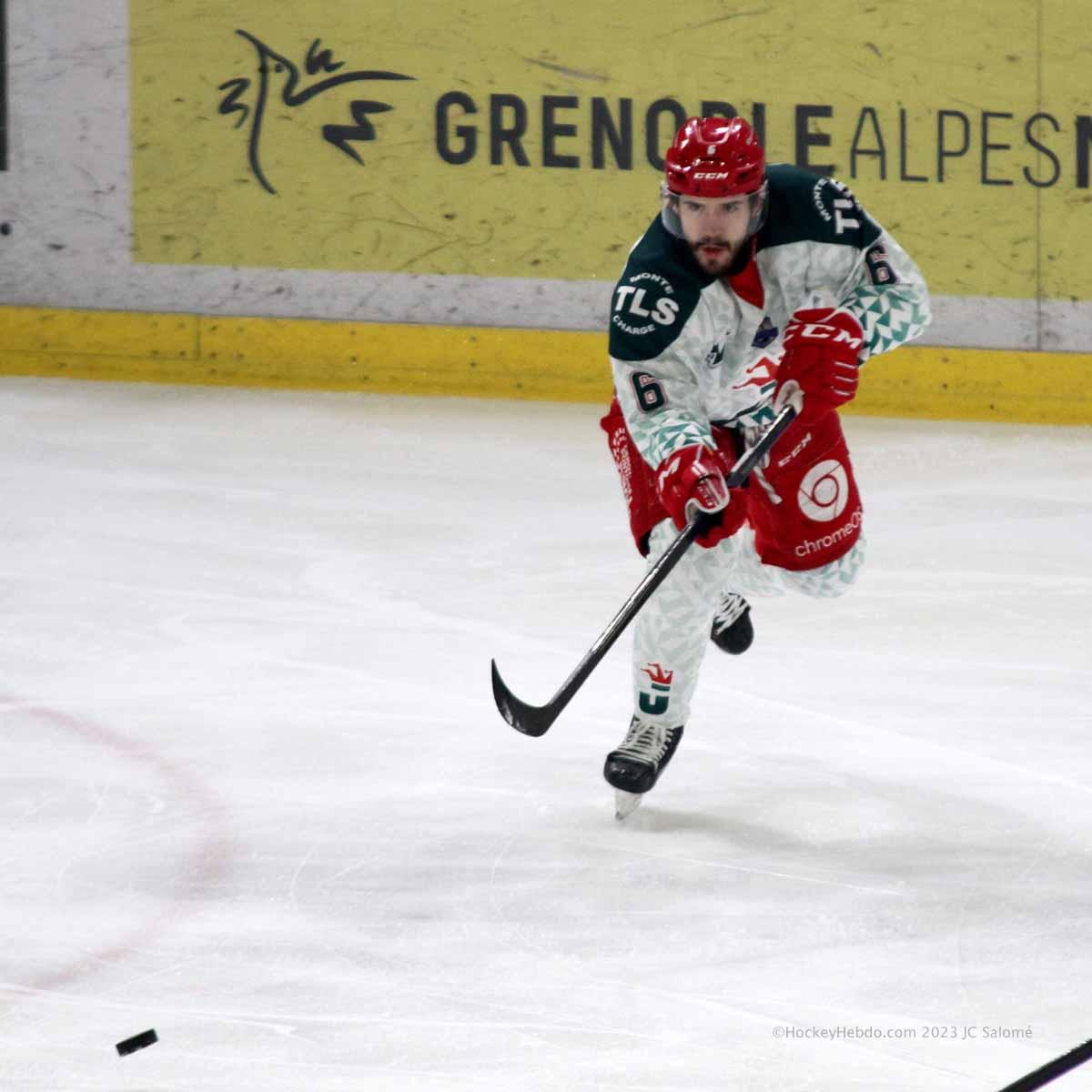 Grenoble  9 - 2 Cergy-Pontoise