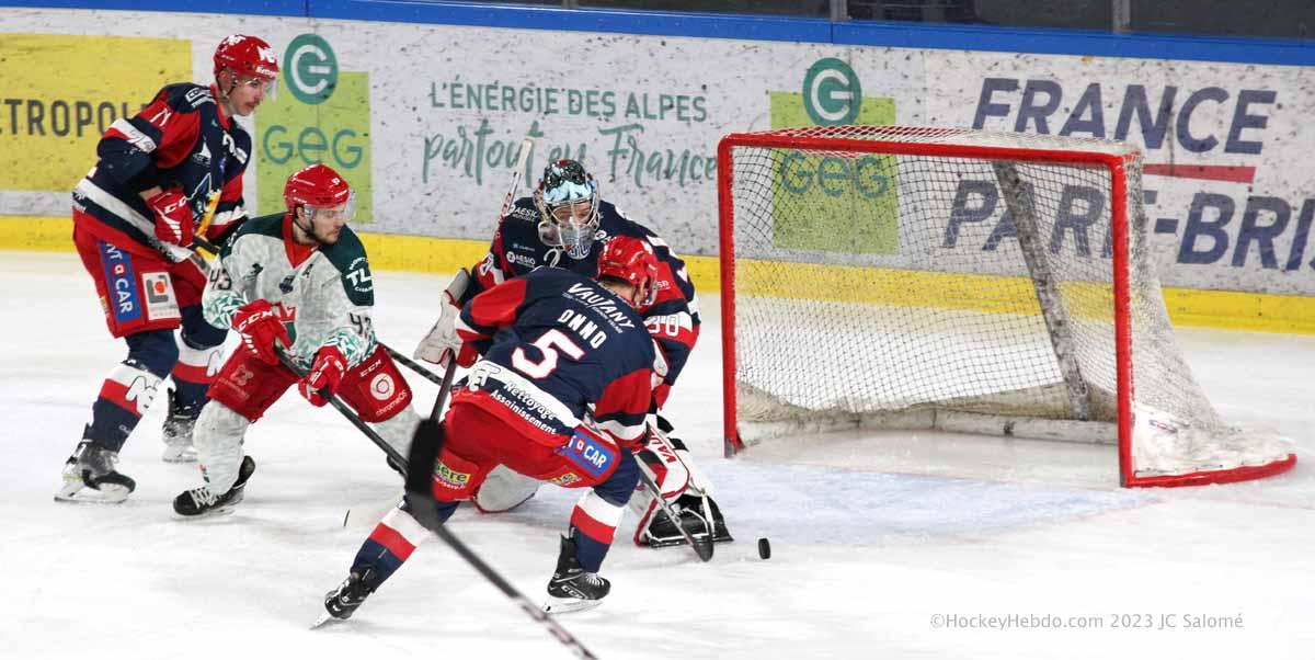 Grenoble  9 - 2 Cergy-Pontoise