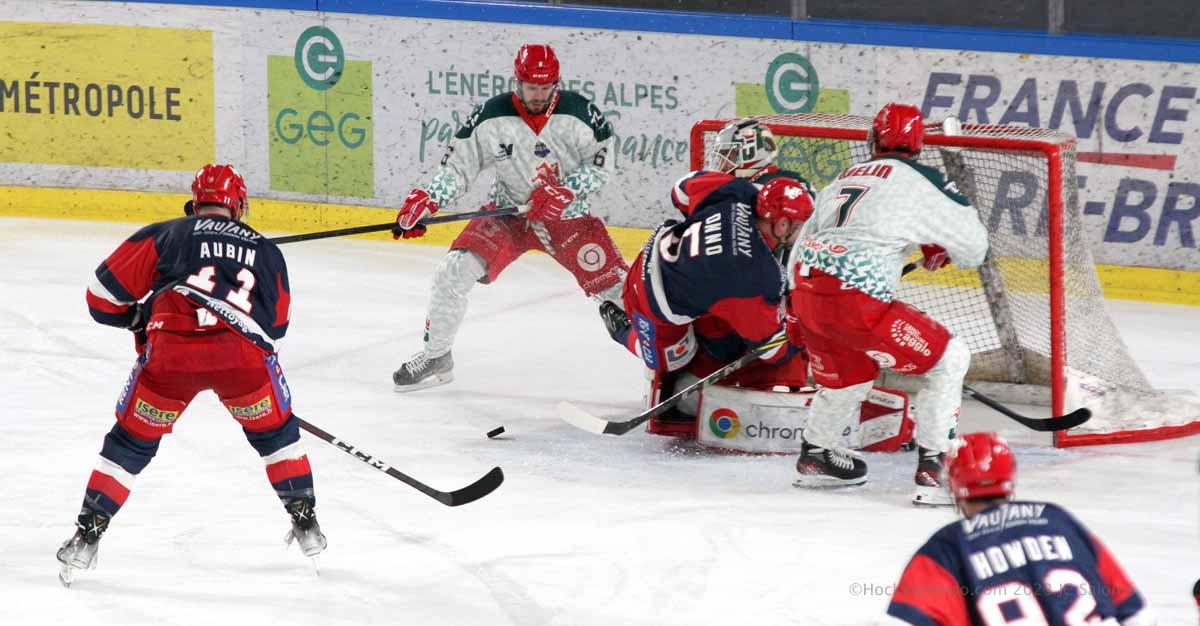 Grenoble  9 - 2 Cergy-Pontoise