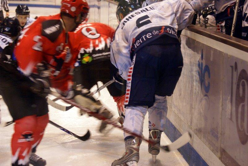 Angers  3 - 2 Neuilly/Marne