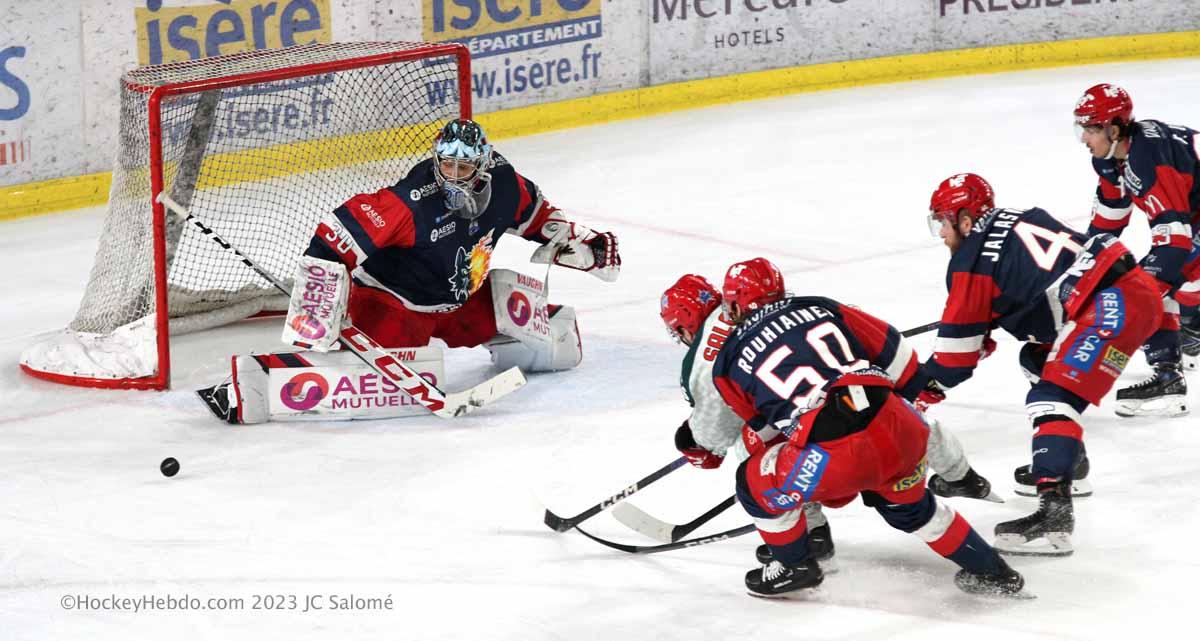 Grenoble  4 - 2 Cergy-Pontoise