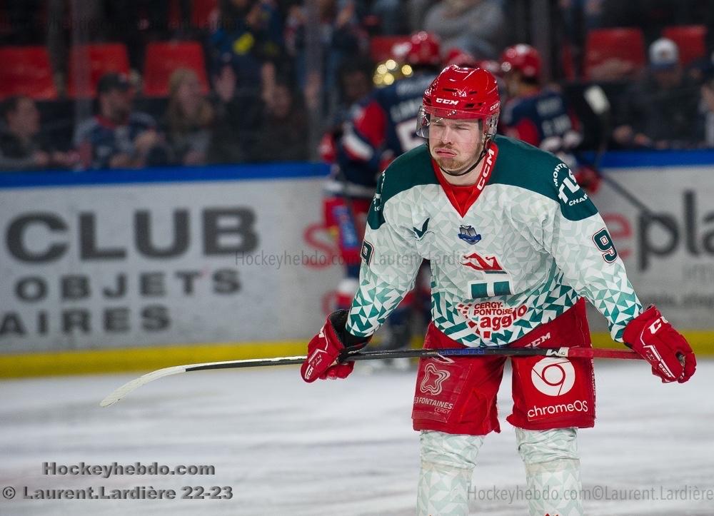 Grenoble  9 - 2 Cergy-Pontoise