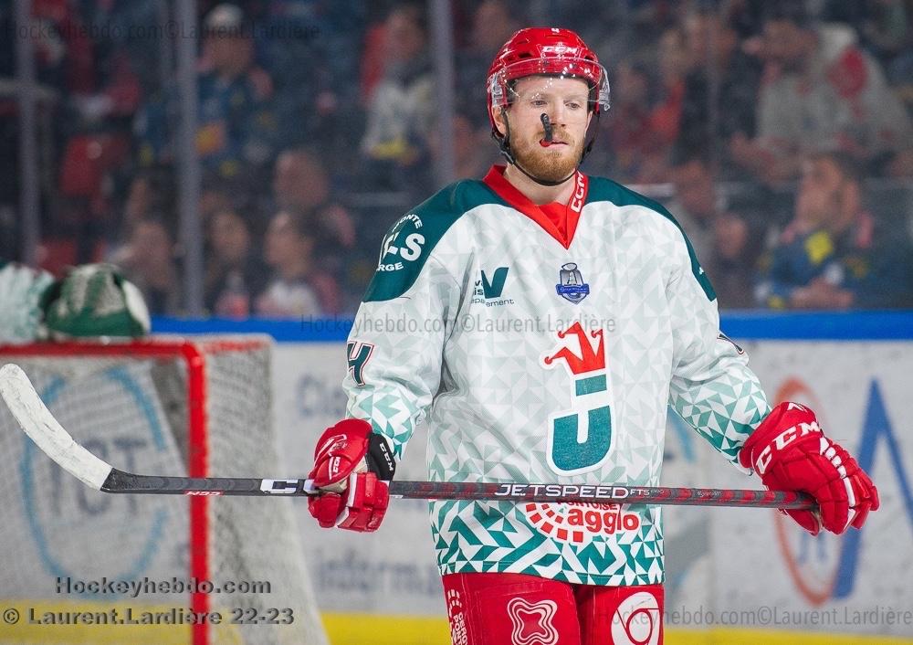 Grenoble  9 - 2 Cergy-Pontoise