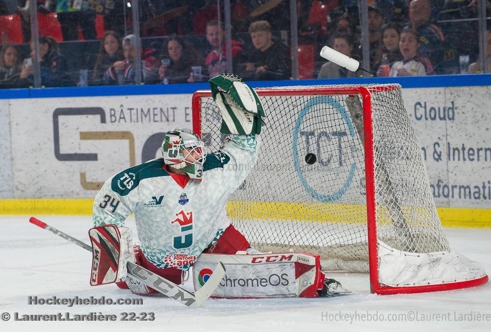 Grenoble  9 - 2 Cergy-Pontoise