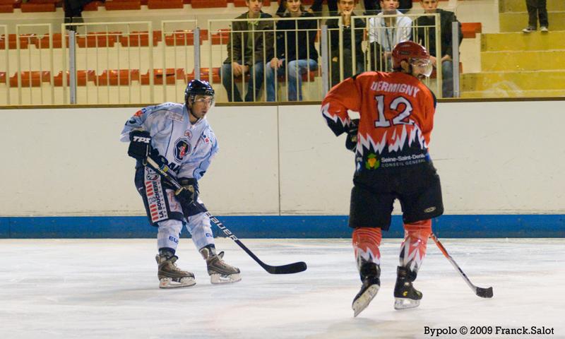 Angers  3 - 2 Neuilly/Marne
