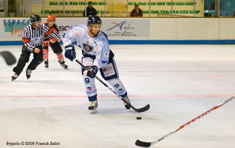 Angers  3 - 2 Neuilly/Marne