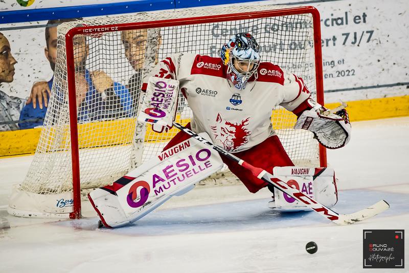 Cergy-Pontoise 2 - 8 Grenoble 