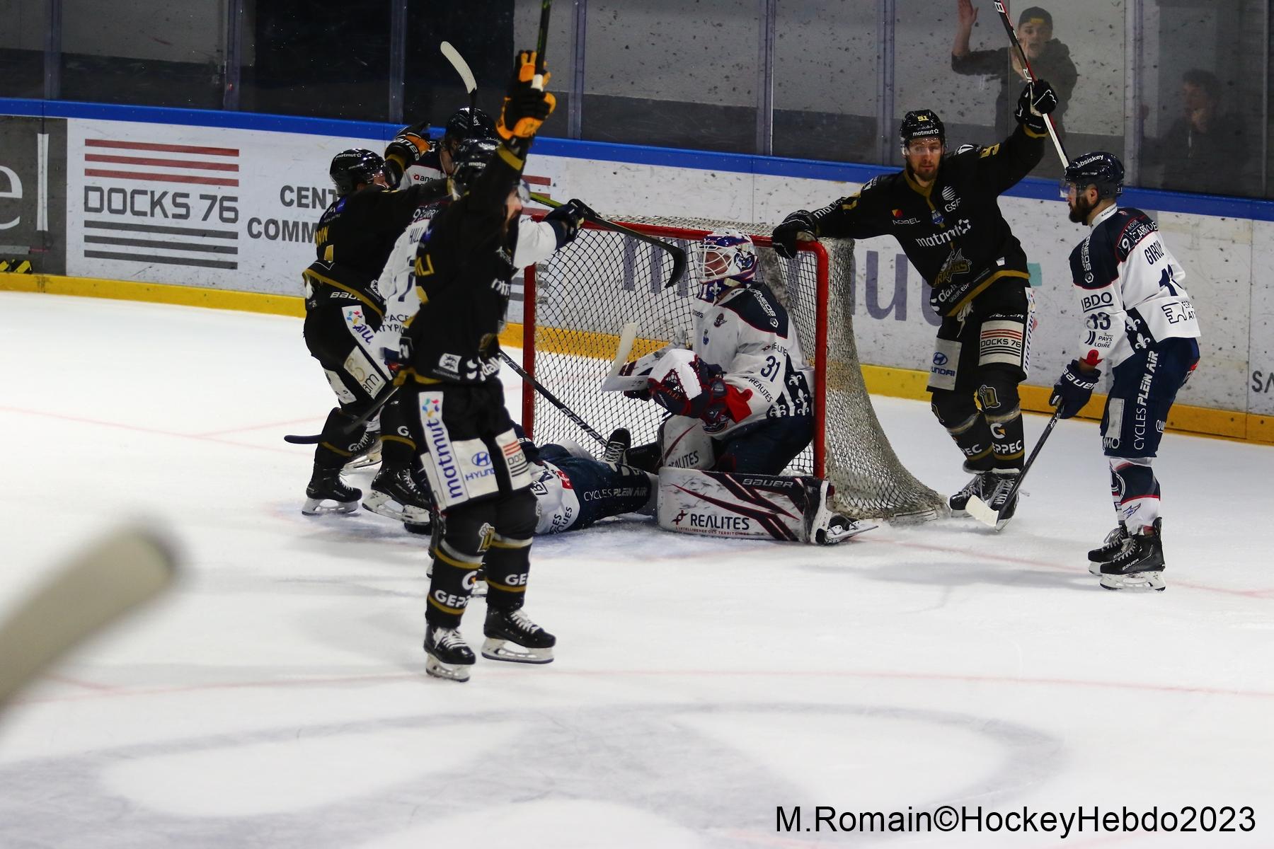 Rouen 4 - 3 Angers 