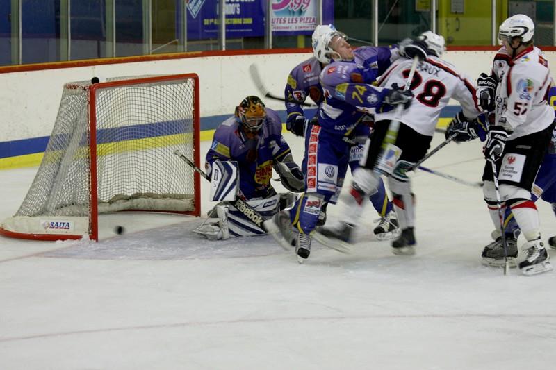 Avignon 1 - 10 Briançon 