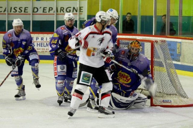 Photo hockey match Avignon - Briançon  le 22/09/2009