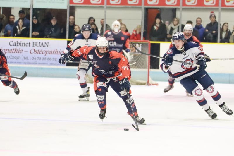 Clermont-Ferrand 9 - 1 Wasquehal Lille