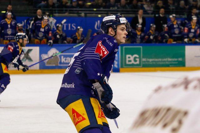 Photo hockey match Zug - Genève le 02/04/2023