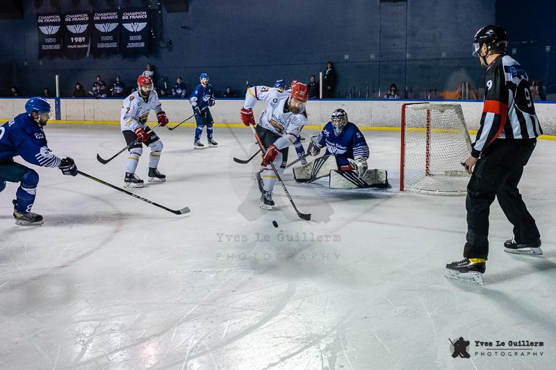 Paris (FV) 4 - 5 Meudon