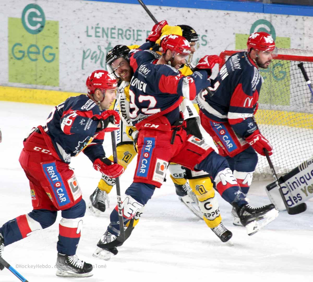 Grenoble  8 - 2 Rouen