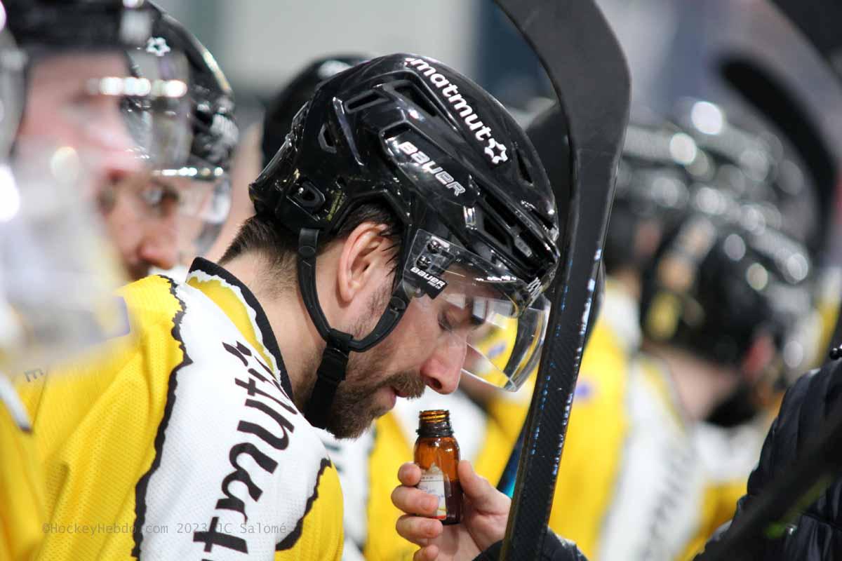 Grenoble  8 - 2 Rouen