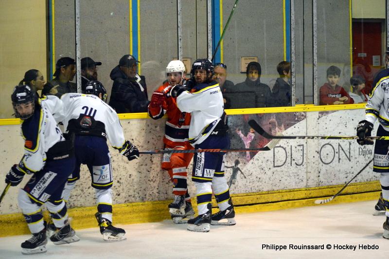Dijon  3 - 1 Avignon