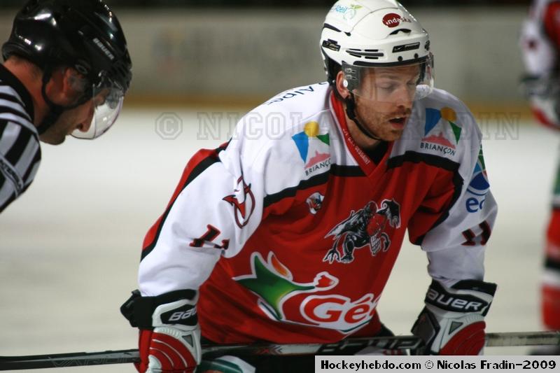 Briançon  6 - 3 Amiens 