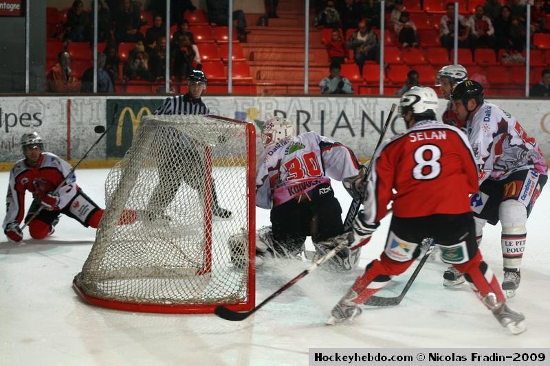 Briançon  6 - 3 Amiens 