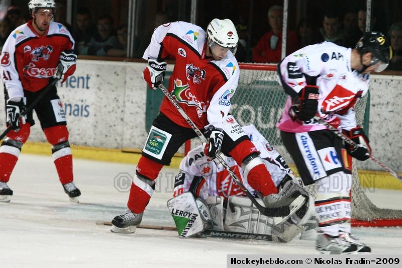 Briançon  6 - 3 Amiens 