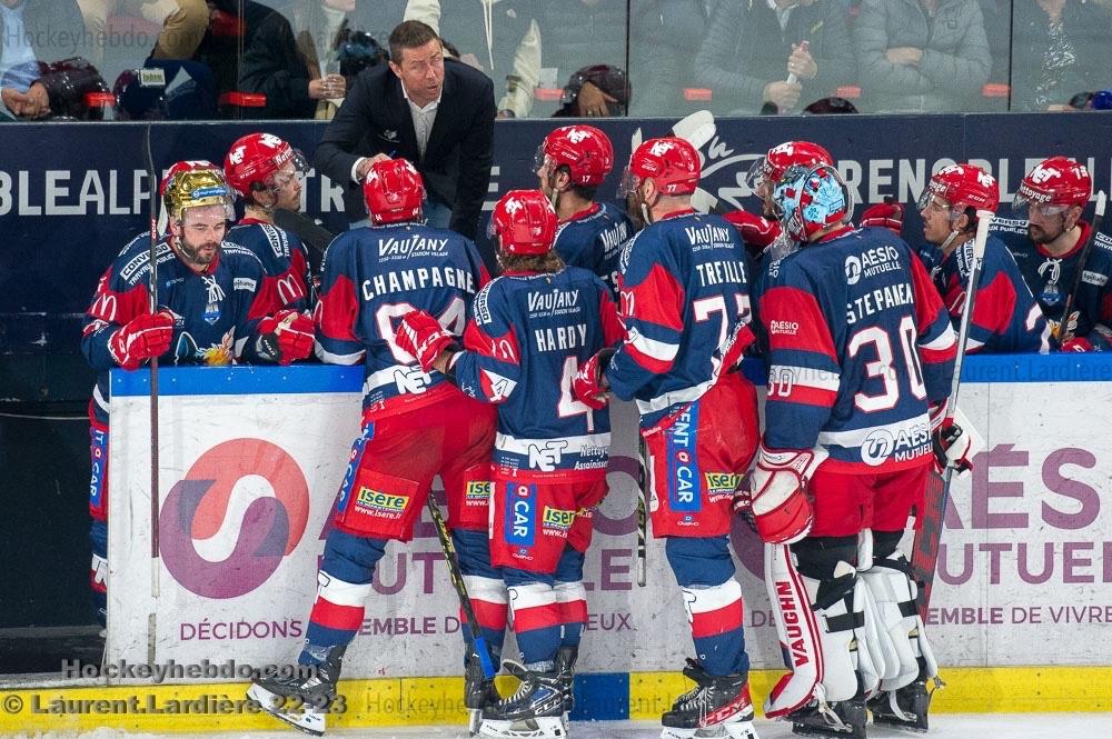 Grenoble  1 - 2 Rouen