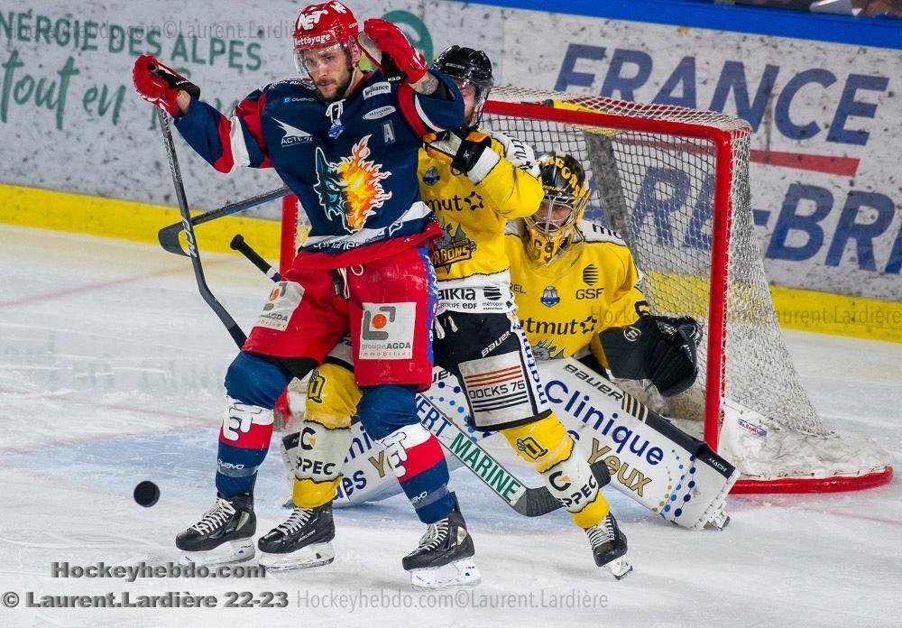 Grenoble  1 - 2 Rouen