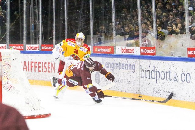 Photo hockey match Genève - Bienne le 15/04/2023